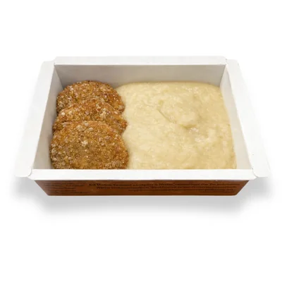 Purê de batata inglesa com nuggets
