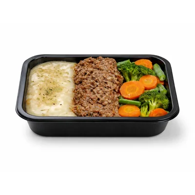 Purê de aipim, bolonhesa de carne e mix de legumes